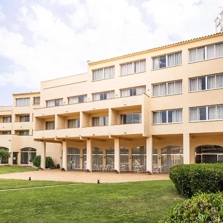 Rvhotels Golf Costa Brava 3* سانتا كريستينا دارو