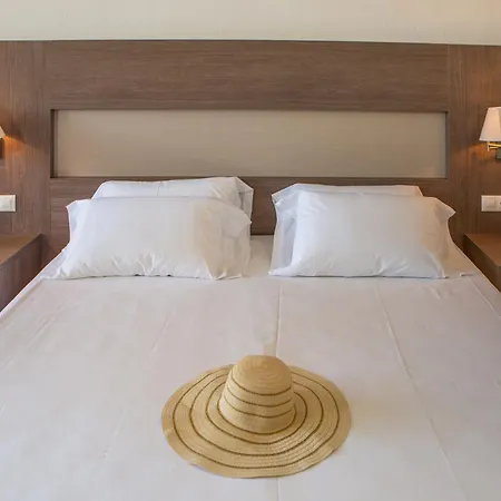 فندق Rvhotels Golf Costa Brava سانتا كريستينا دارو