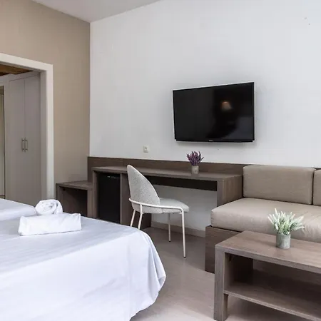 فندق Rvhotels Golf Costa Brava 3*