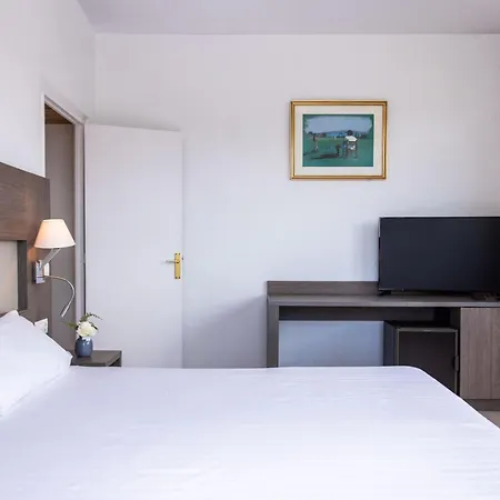 فندق Rvhotels Golf Costa Brava 3*