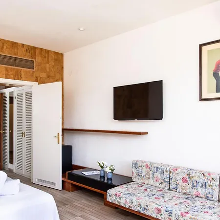 Rvhotels Golf Costa Brava فندق 3*