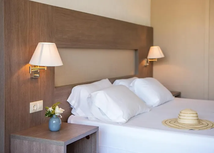 Rvhotels Golf Costa Brava فندق سانتا كريستينا دارو