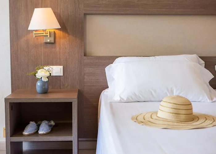 Rvhotels Golf Costa Brava فندق