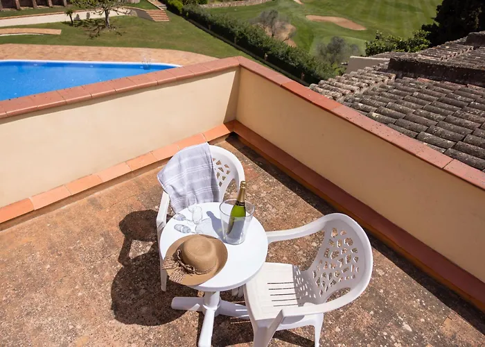 Rvhotels Golf Costa Brava 3* سانتا كريستينا دارو