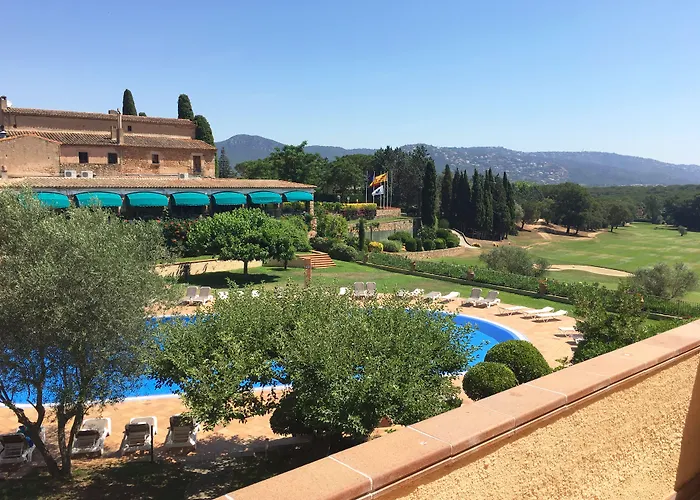 فندق Rvhotels Golf Costa Brava 3*