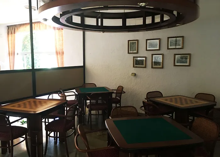 Rvhotels Golf Costa Brava 3* سانتا كريستينا دارو